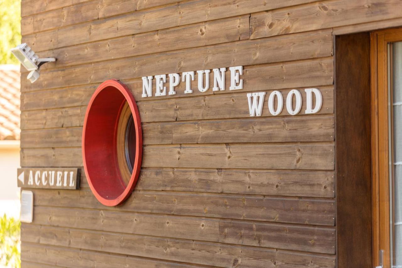 Chambre D'Hotes Neptune Wood Arzens Exterior photo